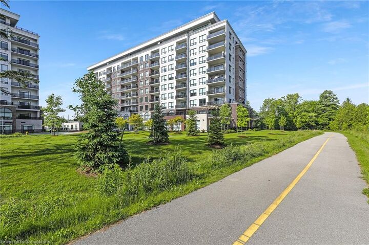 Photo de la propriété: 460 Callaway Road 111 ON N6G 0Z2