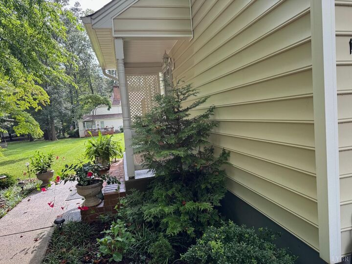 Property Photo: 116 Clays Crossing Drive VA 24551