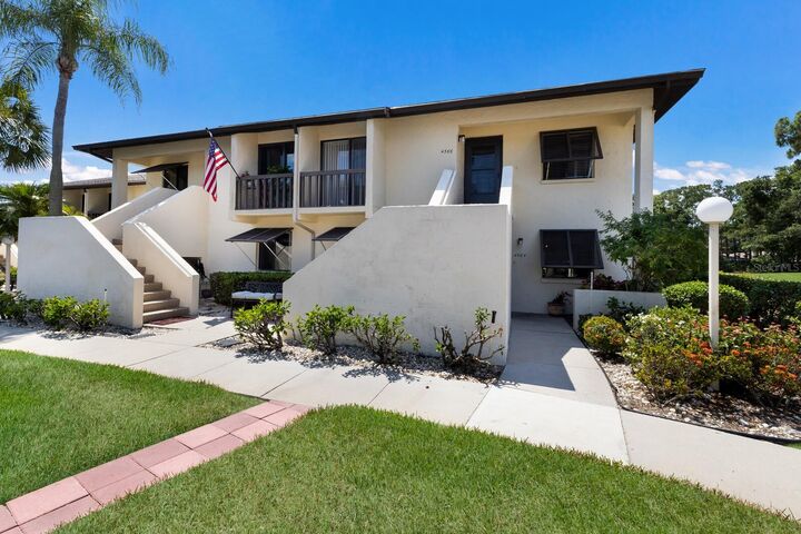 Property Photo: 4564 Longwater 53 FL 34235