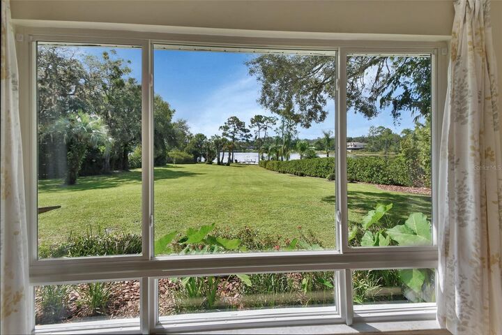 Property Photo: 1326 Trail By The Lake FL 32724