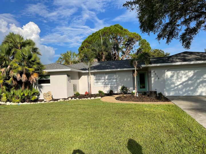Property Photo: 4838 Porpoise Drive FL 34231