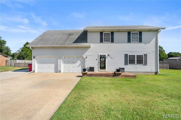 Property Photo:  208 Foust Drive  MO 63801 