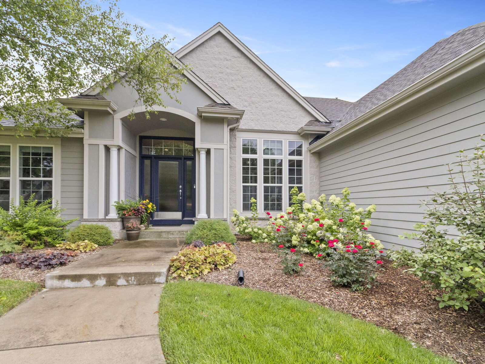 Property Photo: 5265 W Princeton Pine Ct WI 53132