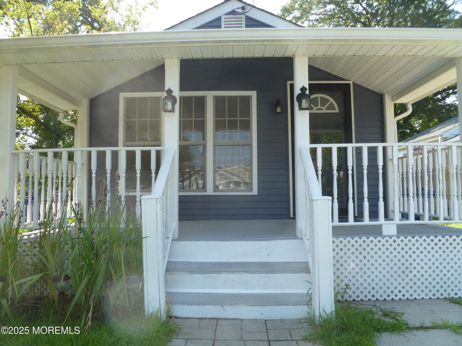 Property Photo:  184 Hilltop Boulevard  NJ 07735 