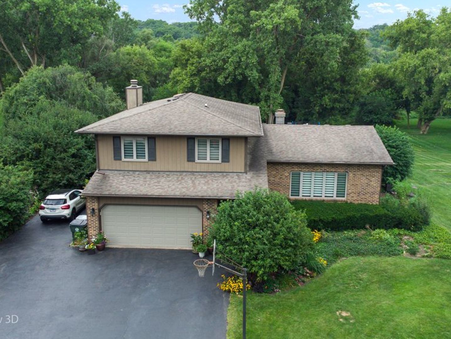 Property Photo:  936 Glen Oak Drive  IL 60118 