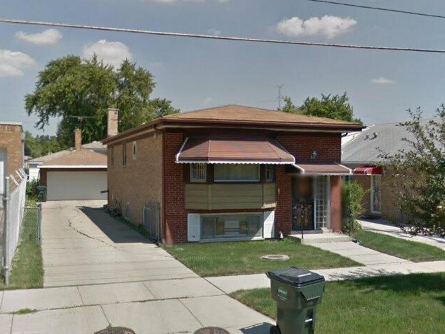 Property Photo:  217 Eastern Avenue  IL 60104 