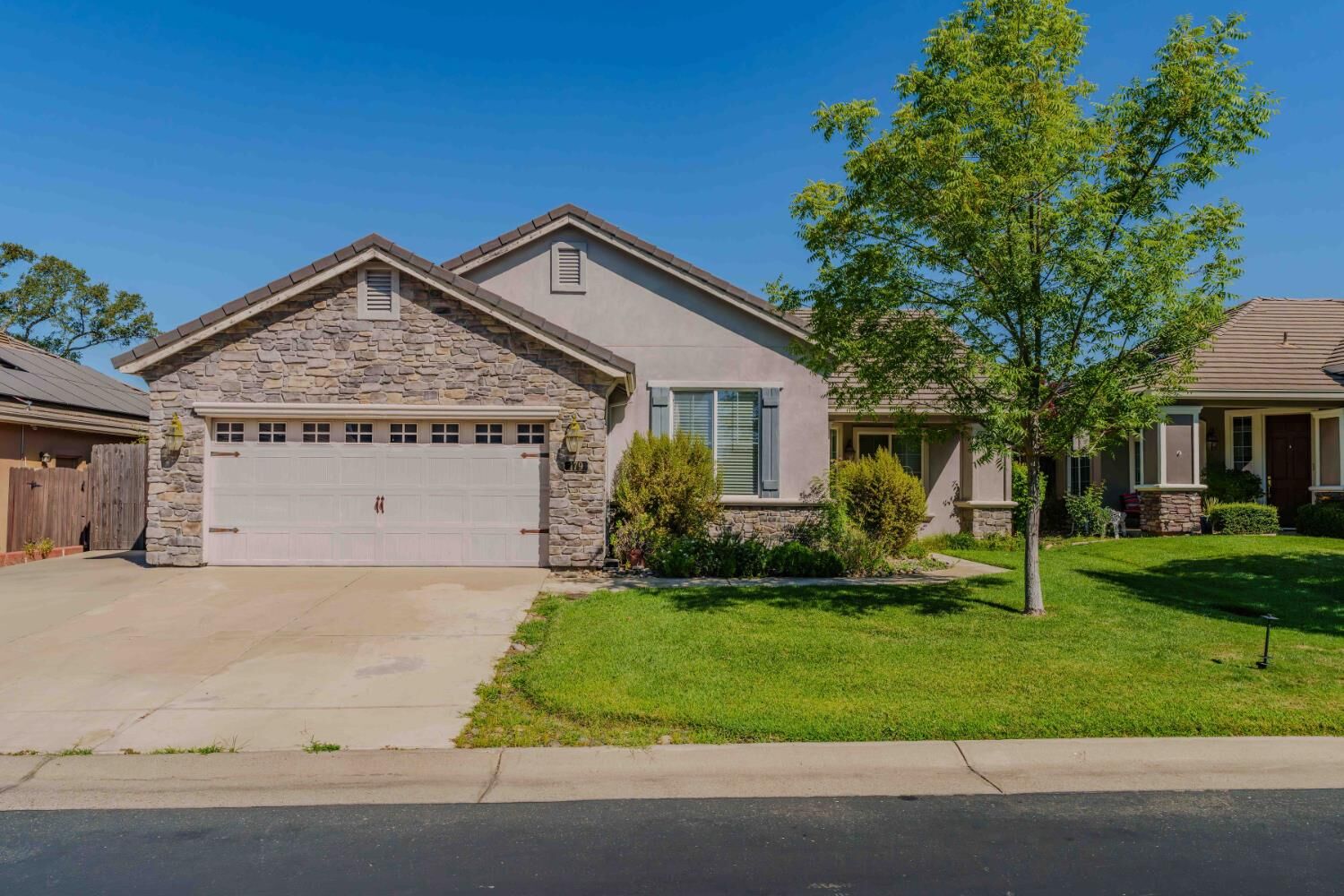 Property Photo: 179 Bullion Hill Drive CA 95252