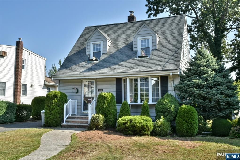 Property Photo:  311 Harrison Avenue  NJ 07604 