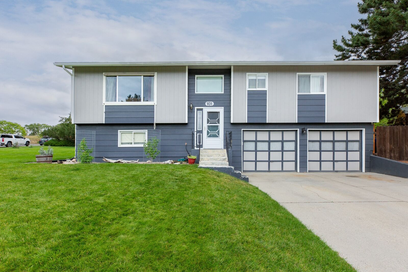 Property Photo: 101 Oakhurst Court MT 59803