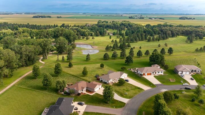 Property Photo:  73913 168th Avenue  MN 55940 