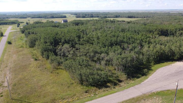 Property Photo: 1 - 65017 Twp Rd 442B AB T9W 1T4