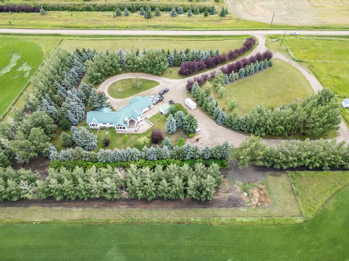 Property Photo:  165016 Rge Rd 285 Road  AB T0L 1R0 