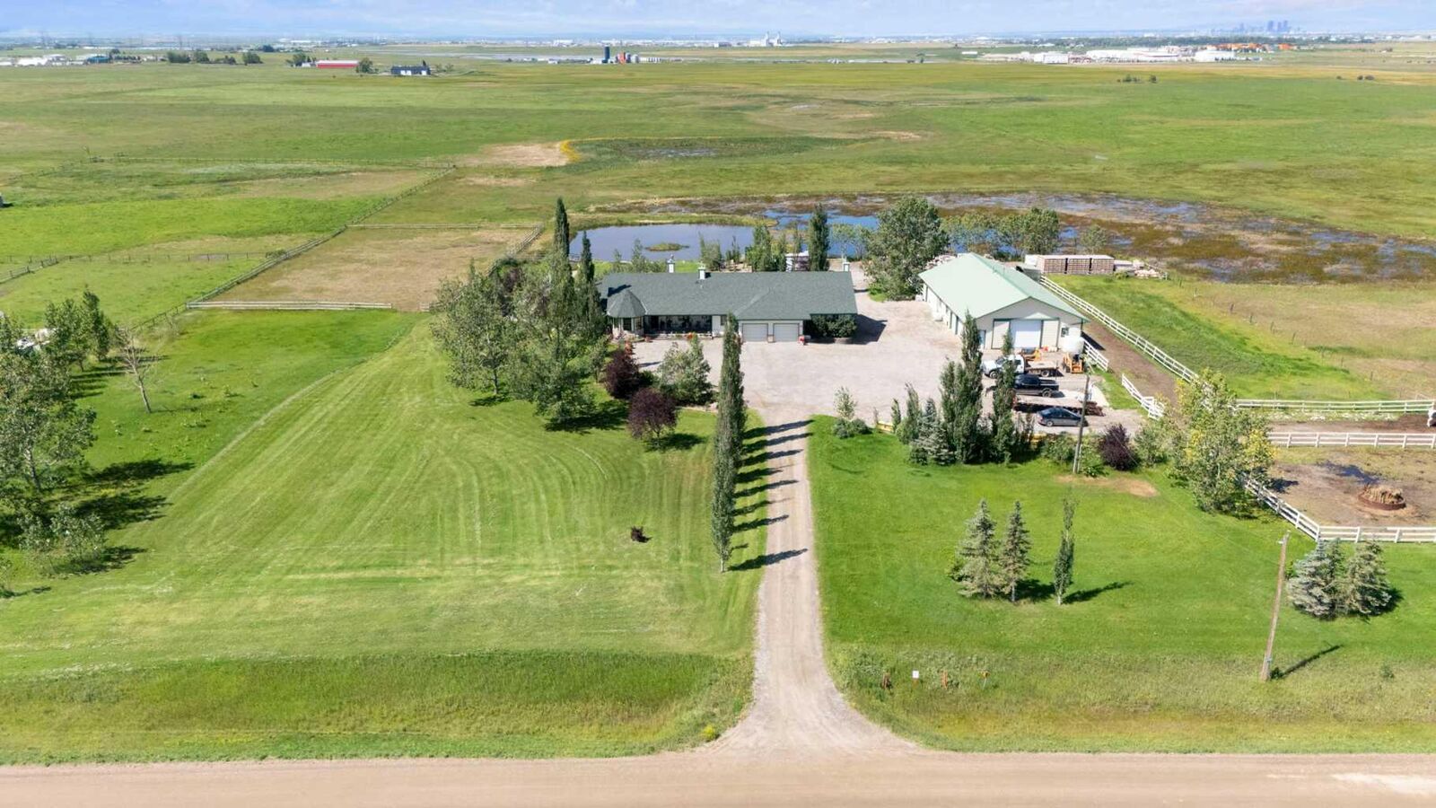 Property Photo: 233057 Range Road 282 AB T1X 0H2