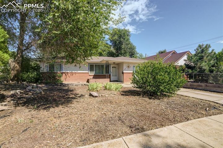 Property Photo:  809 S Cedar Street  CO 80903 