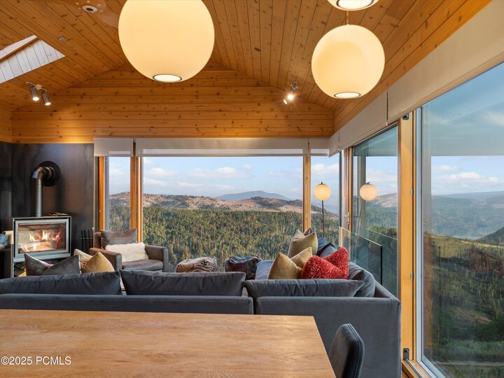 Property Photo: 7825 Horizon Run Road UT 84310