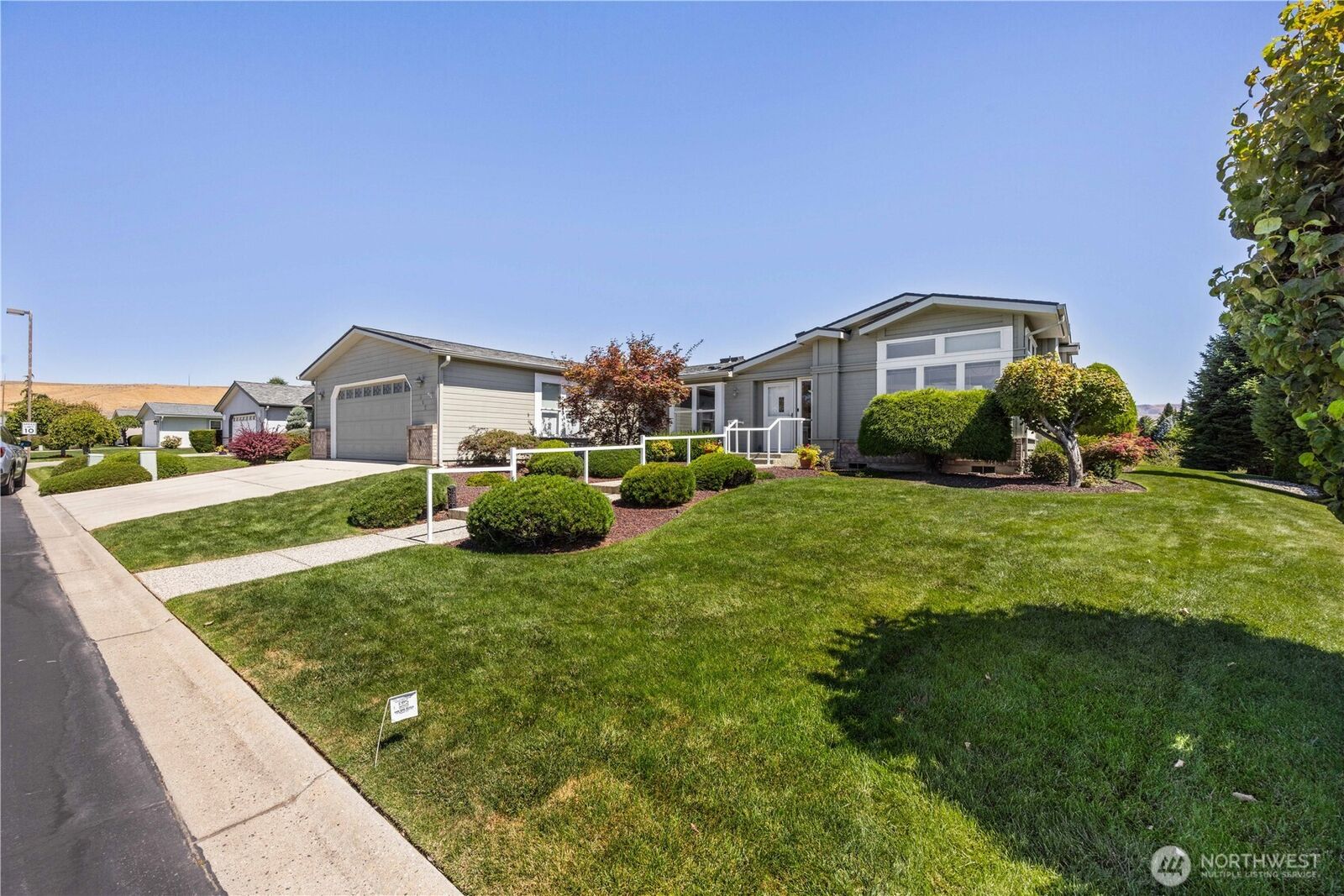 Property Photo: 562 Canyon Drive 58 WA 98802
