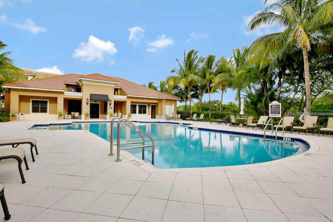 Property Photo:  4905 Midtown Lane 2102  FL 33418