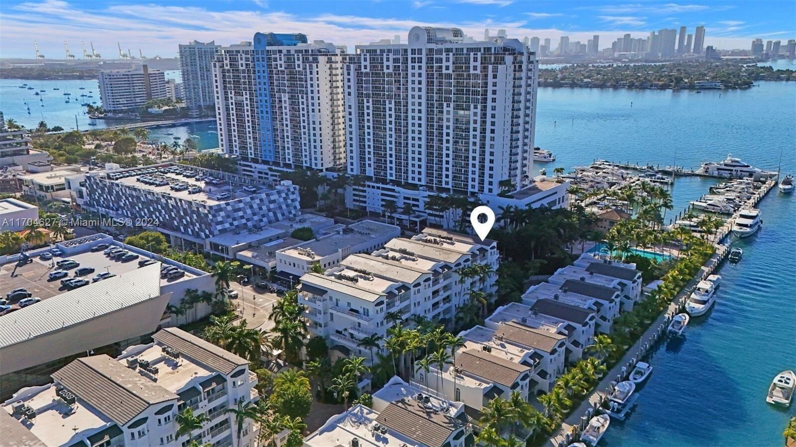Property Photo: 1415 Sunset Harbour Drive 202 FL 33139