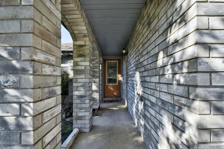 Property Photo: 14218 Fairwayhill TX 78217