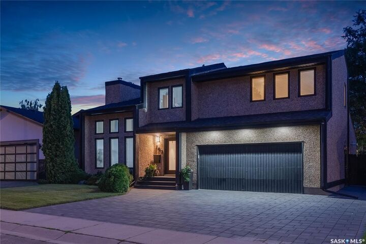 Photo de la propriété:  107 Mallin Crescent  SK S7K 7W9 