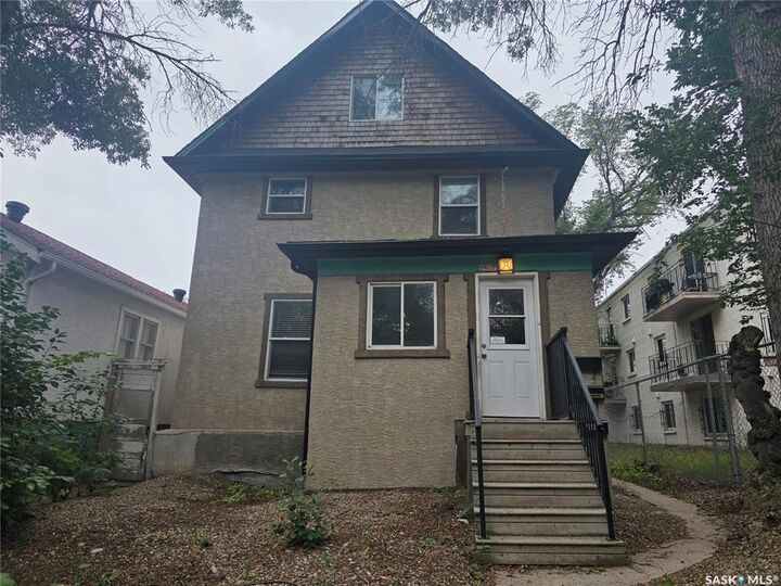 1415 Victoria Avenue  Regina SK S4P 1P8 photo