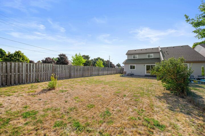 Property Photo: 1489 Tamblin Way ON K9K 2L9