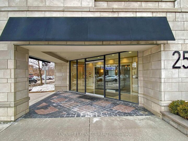 Property Photo:  25 Earlington Avenue E 316  ON M8X 3A3 