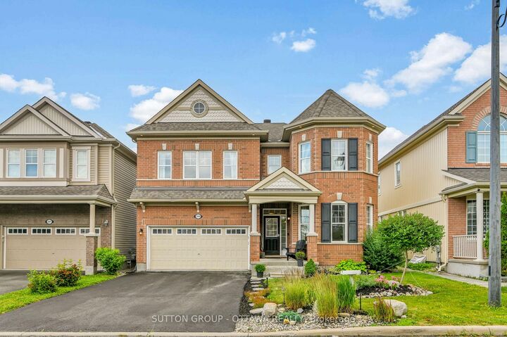 209 Dutchmans Way  Barrhaven ON K2J 5W5 photo