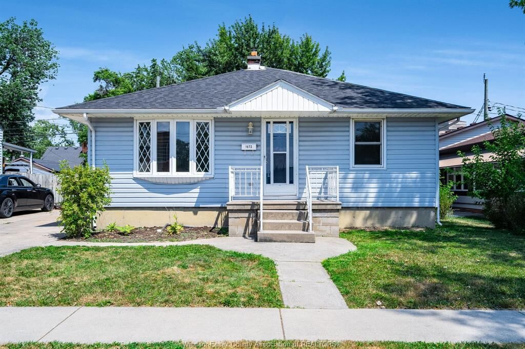 Property Photo:  1672 Ellrose  ON N8Y 3X7 
