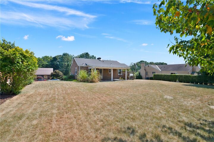 Property Photo:  410 Neola Cir  PA 15237 