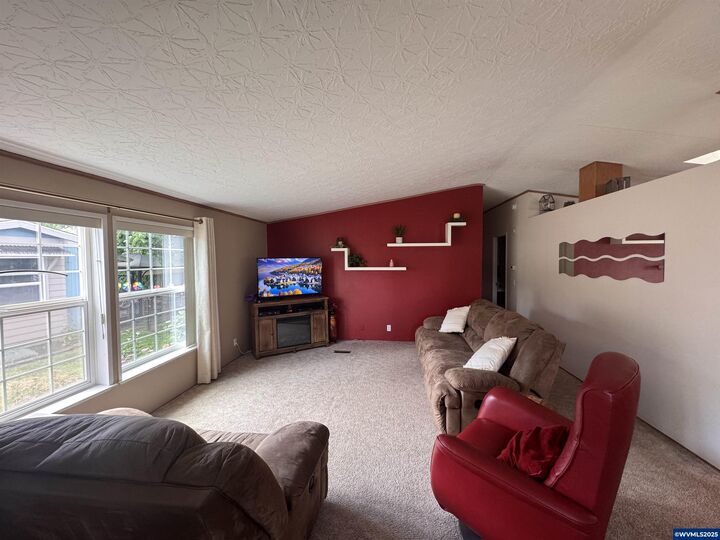 Property Photo: 1401 W Ellendale #78 Av 78 OR 97338