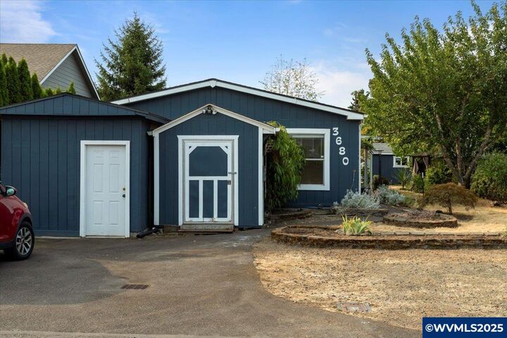 Property Photo:  3680 Osborn Av NE  OR 97301 