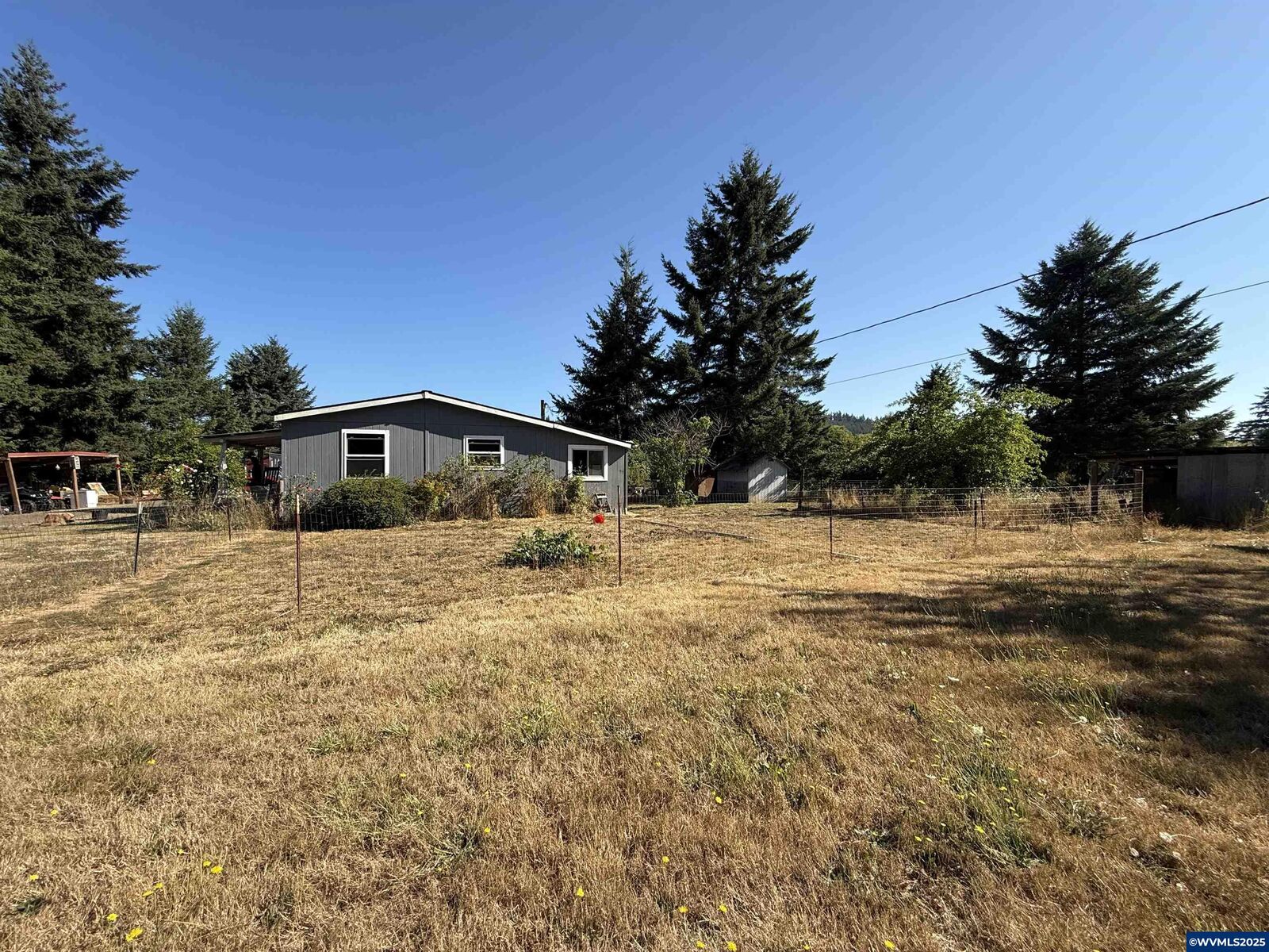 Property Photo: 27995 Andy Riggs Rd Rd OR 97347