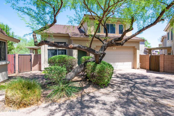 Property Photo: 15550 N Frank Lloyd Wright Boulevard 1061 AZ 85260