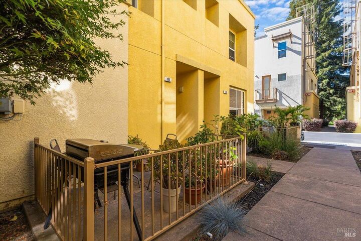 Property Photo:  310 City Center Drive  CA 94928 