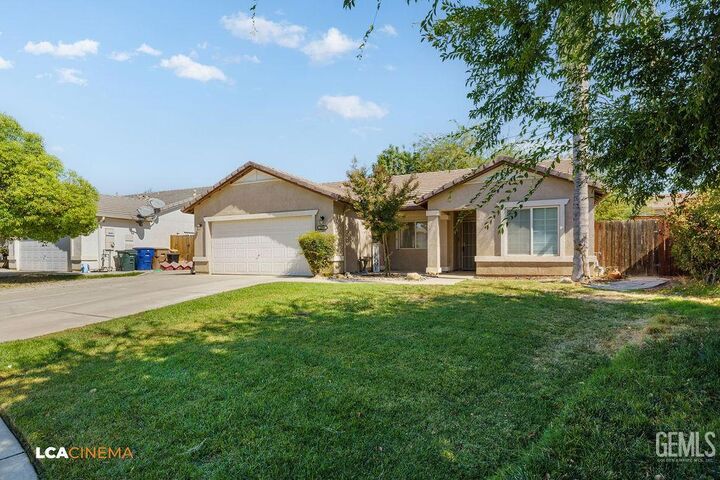 Property Photo:  10906 Cactus Valley Drive  CA 93311 