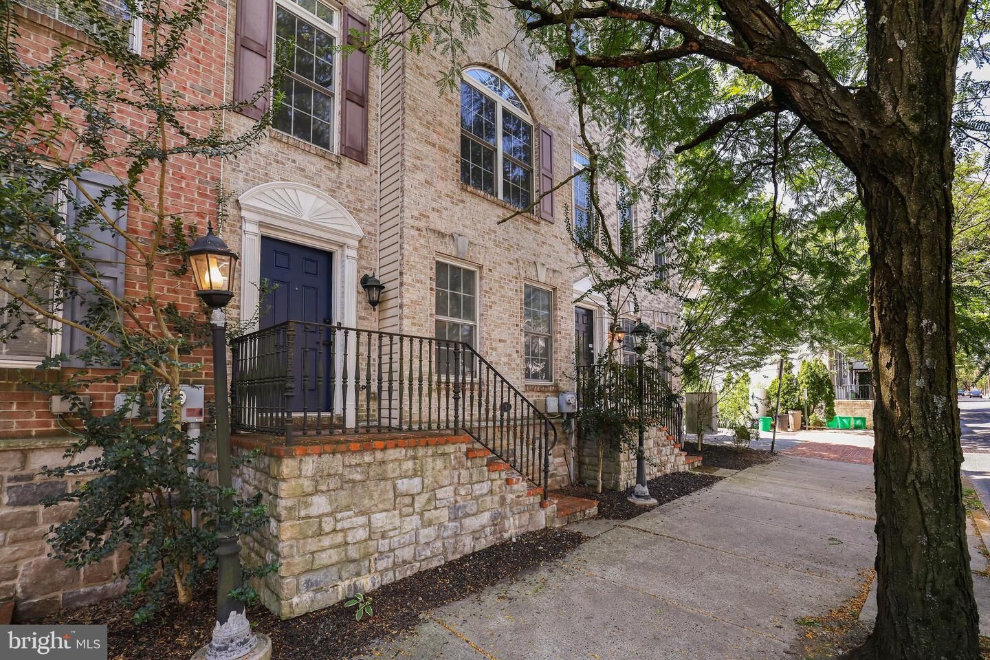 Property Photo: 830 W Walnut Street 3 PA 18104