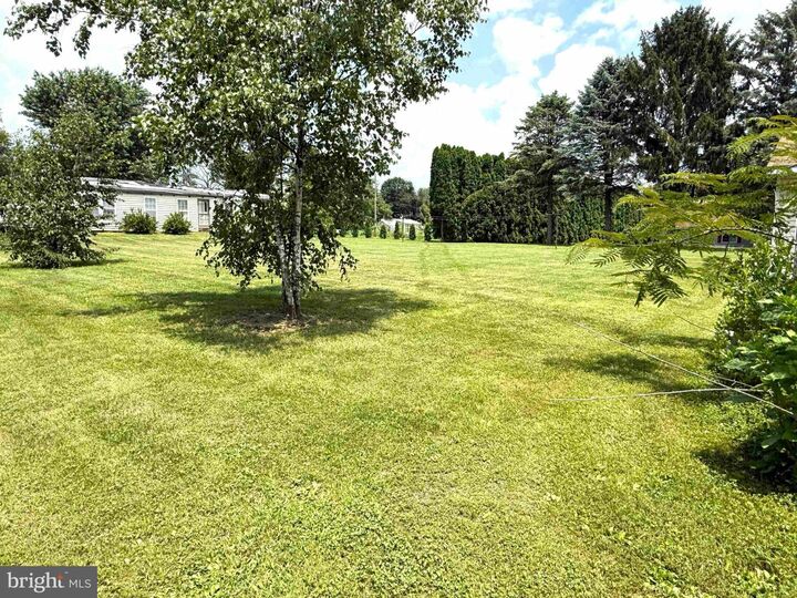 Property Photo:  41 Garloff Road  PA 17067 
