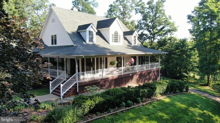 Property Photo:  430 Saddleback Lane  VA 22602 