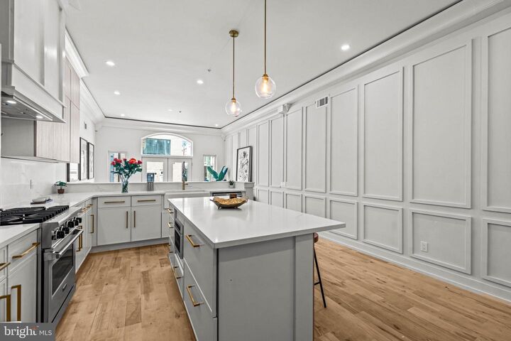 Property Photo:  1146 N 3rd Street  PA 19123 