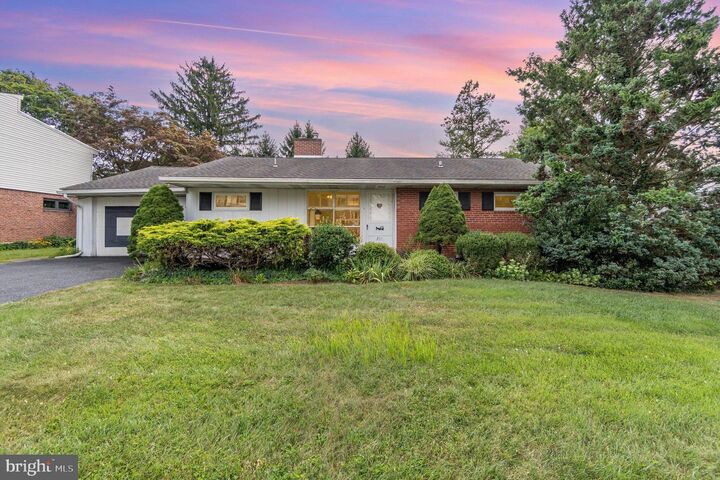 2111 Yale Avenue  Camp Hill PA 17011 photo