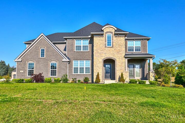 Property Photo:  5017 Ainsley Drive  OH 45040 