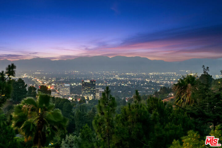 Property Photo:  3482 Vista Haven Rd  CA 91403 