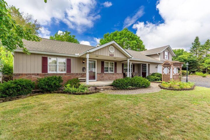 Property Photo:  149 Dunmore Road  OH 43113 