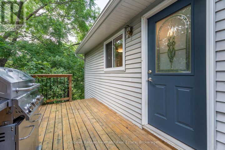 Property Photo: 209 Wellington Street ON N1M 3E1