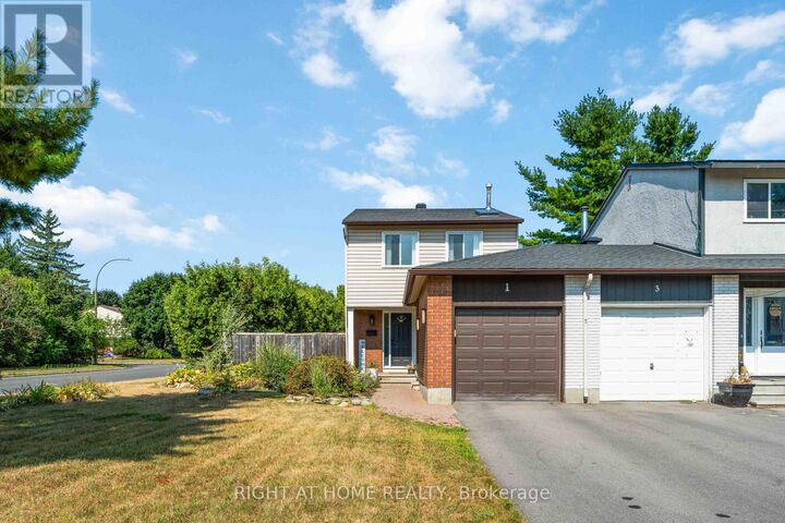 1 Berkshire Way  Ottawa ON K2J 2B1 photo