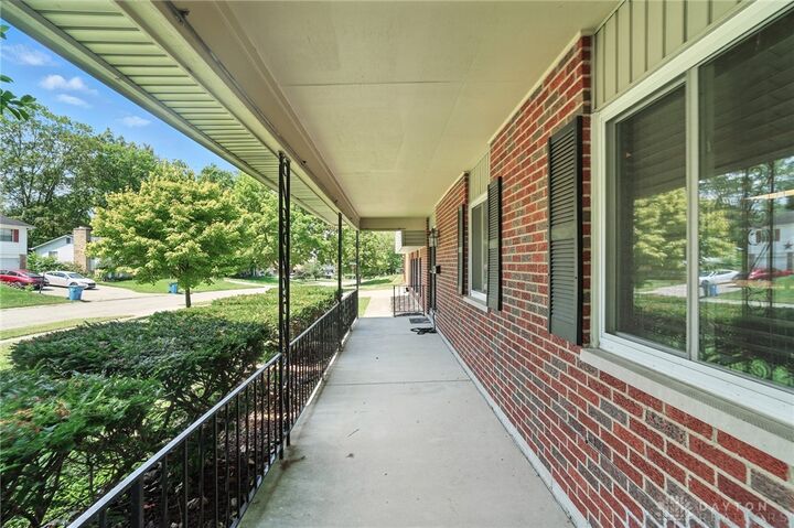 Property Photo:  836 Cascade Drive  OH 45431 