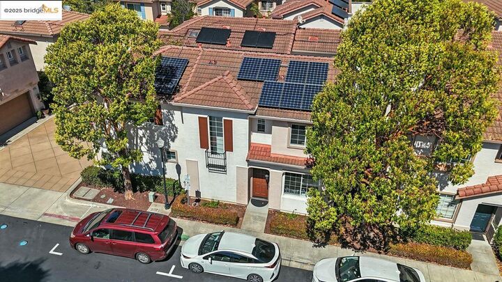Property Photo: 15470 Heron Dr CA 94579