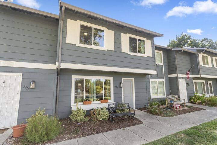 Property Photo:  1479 Spring Valley Cmn  CA 94551 
