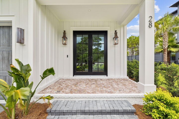 Property Photo:  28 Loon Lake Drive Drive  FL 32459 